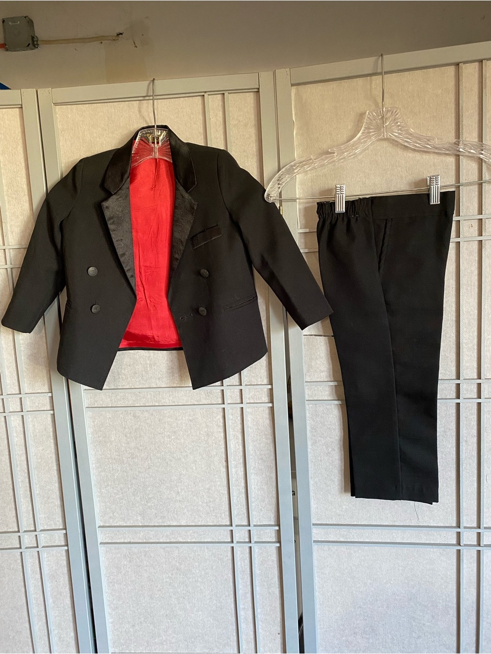 Black Boys Two-Piece Tuxedo Jacket & Pants with Red Lining